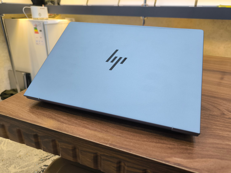 لپتاپ ورک استیشن 14 اینچی HP مدل ZBook 8 G1A